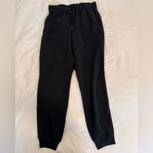 Lululemon size 4 mid-rise jogger, black, 26”